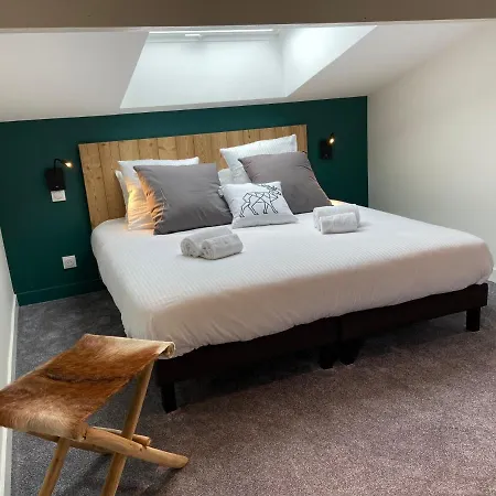 Апартаменты Pleine Vue & *